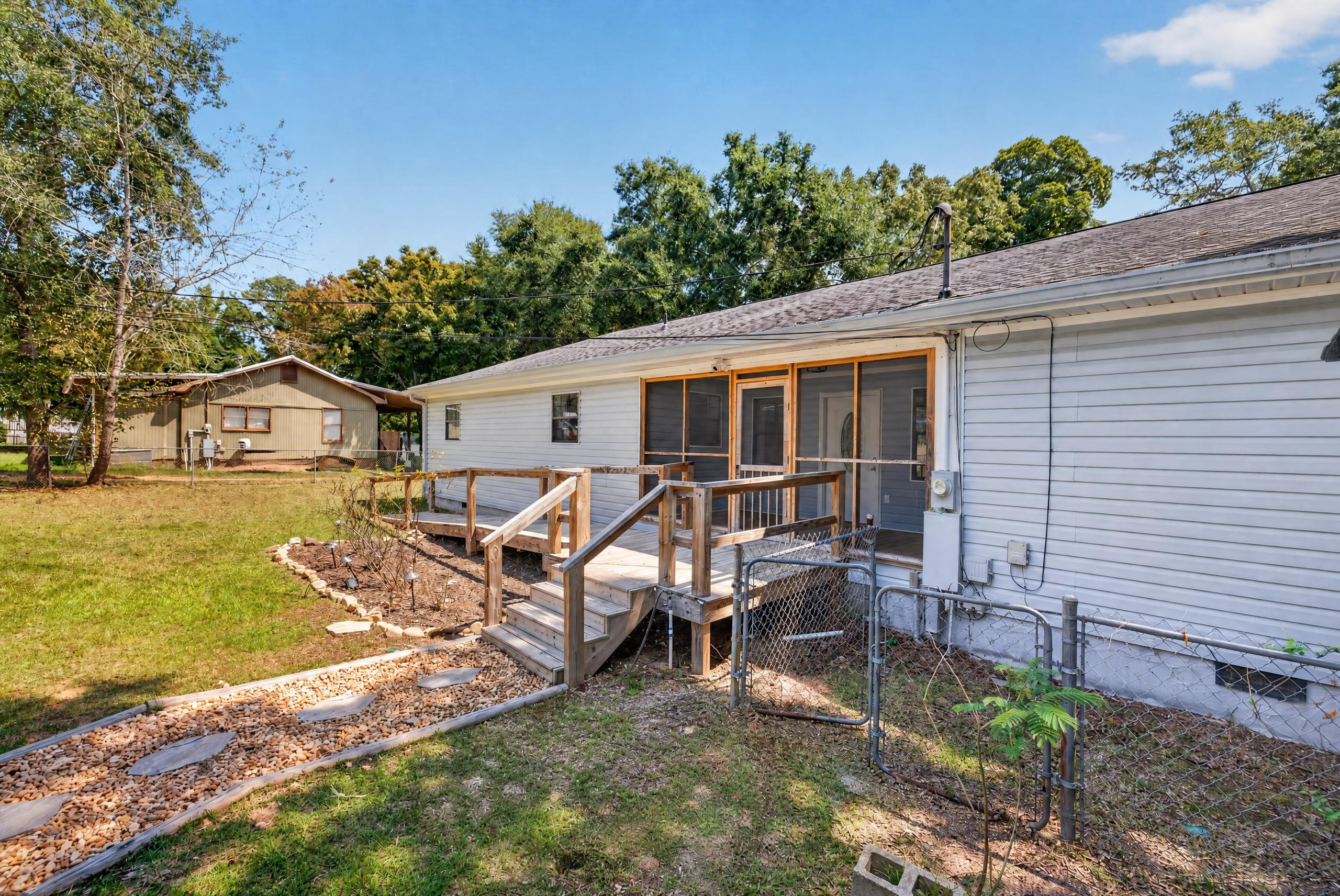 Double carport and entry ramp